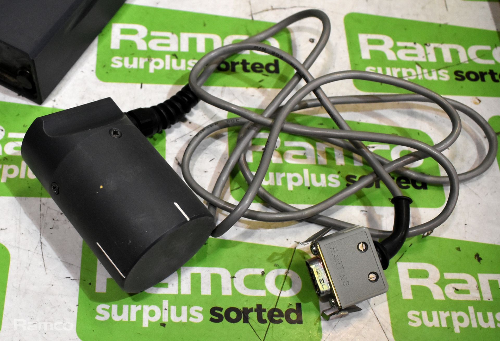 MO Hand Anemometer with wooden case & Kolectric Ltd Micro Covermeter with accessories and case - Image 4 of 10