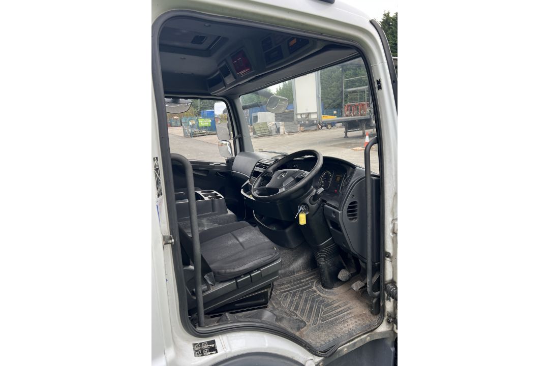 Mercedes-Benz 816 (WX15 AWR) 5132cc diesel recovery truck - mileage 207,927 - full detail in desc. - Image 9 of 39