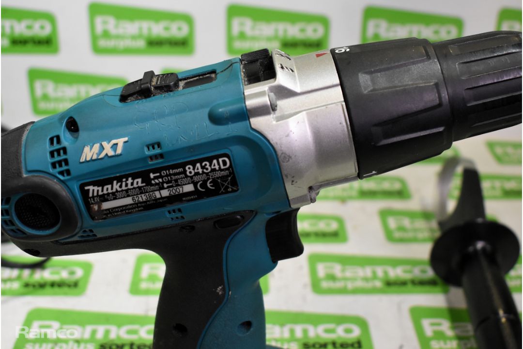 Makita MXT 8434D cordless drill, charger, 2x batteries and case - Image 2 of 8