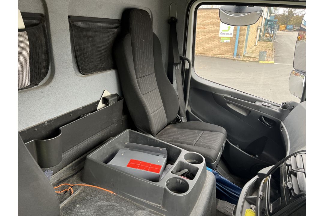 Mercedes-Benz 816 (WX15 AWR) 5132cc diesel recovery truck - mileage 207,927 - full detail in desc. - Image 16 of 39