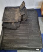 Ford Focus rubber floor mat set