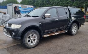 2012 Mitsubishi L200 DI-D 4x4 Barbarian LB DCB with Truckman bed cover - see desc.