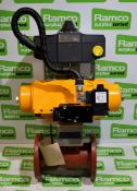 Hytork 131 pneumatic valve actuator with 1 1/2 inch ball valve