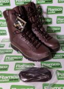 Karrimor SF boots - combat - cold wet weather - Brown - male - size 10W
