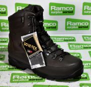 Iturri brown combat boots size 6M