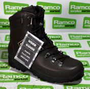 Iturri brown combat boots size 6M