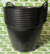 10x Gorilla black plastic flexible tubs