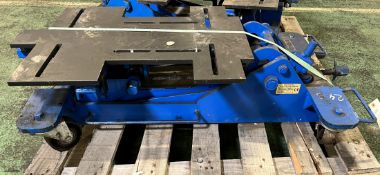 1000kg floor type transmission jack - L 1170 x W 550 x 420mm