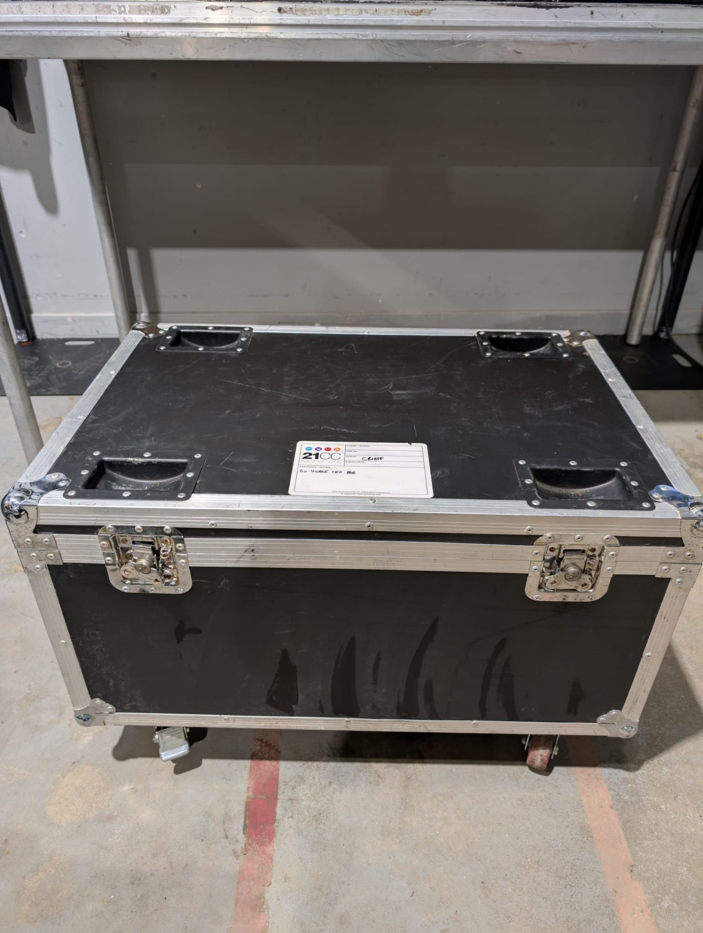 Set of 6x Visage LED Par (RGBWA+UV) IP65 including flightcase. Full working order. Serviced - Image 3 of 3