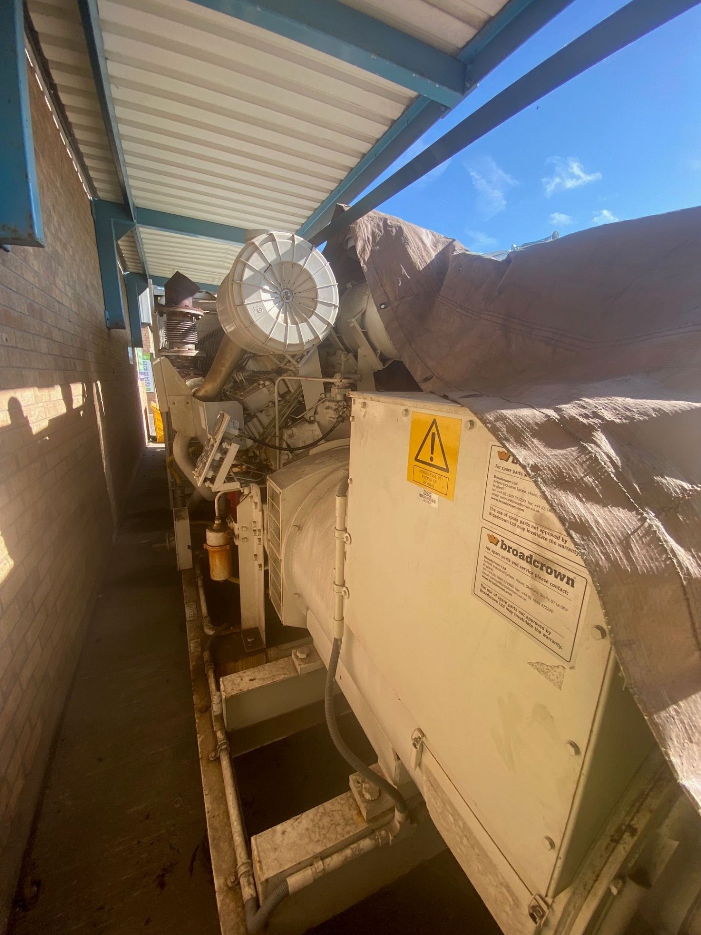 Perkins 3012-Tag2 Series V12 twin turbo 625kVA Dawson Keith generator - full details in the desc. - Image 11 of 21