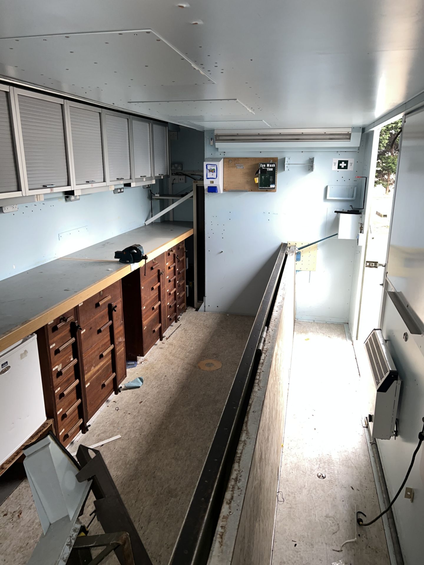 Giat Industries 20ft mobile accommodation unit - full details in the description - Image 20 of 23