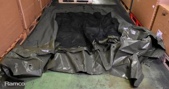 Flyscreen portable detachable shelter - 12ft x12ft