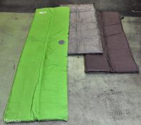8x Air mattresses
