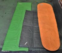12x Air mattresses