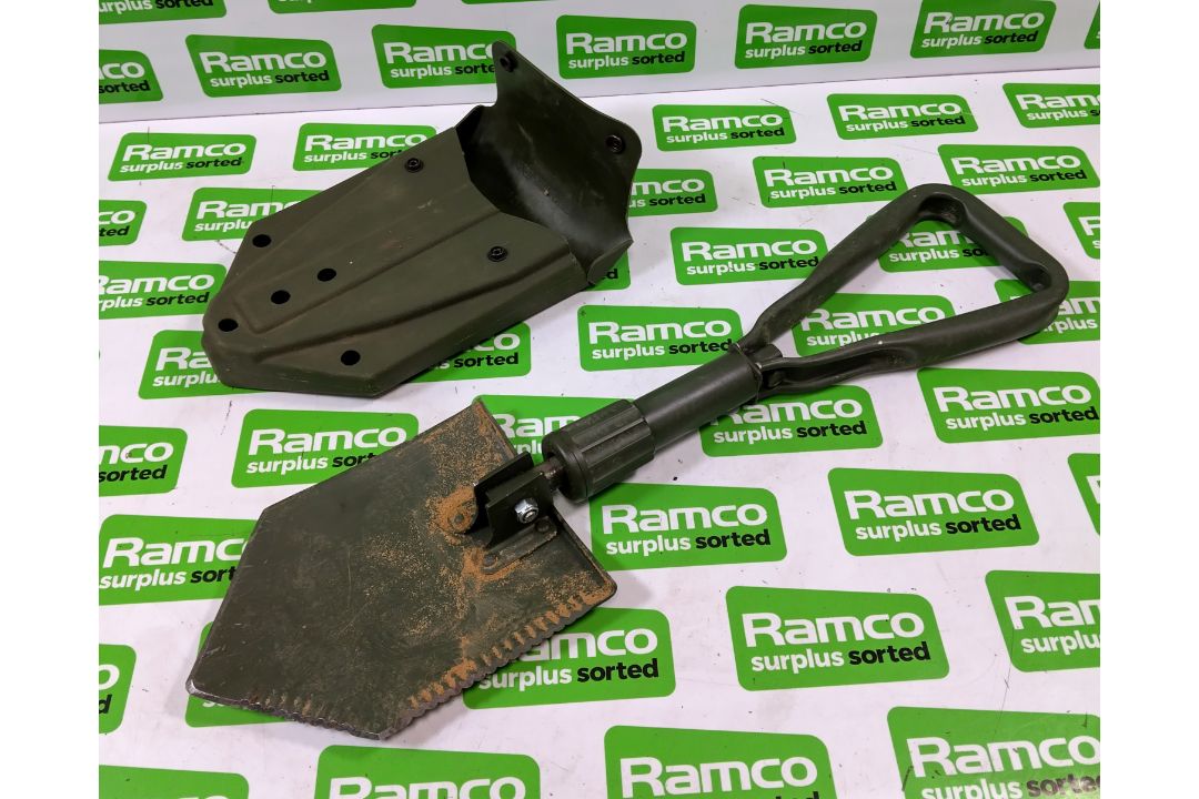 18x British Forces collapsible shovels - Image 4 of 6