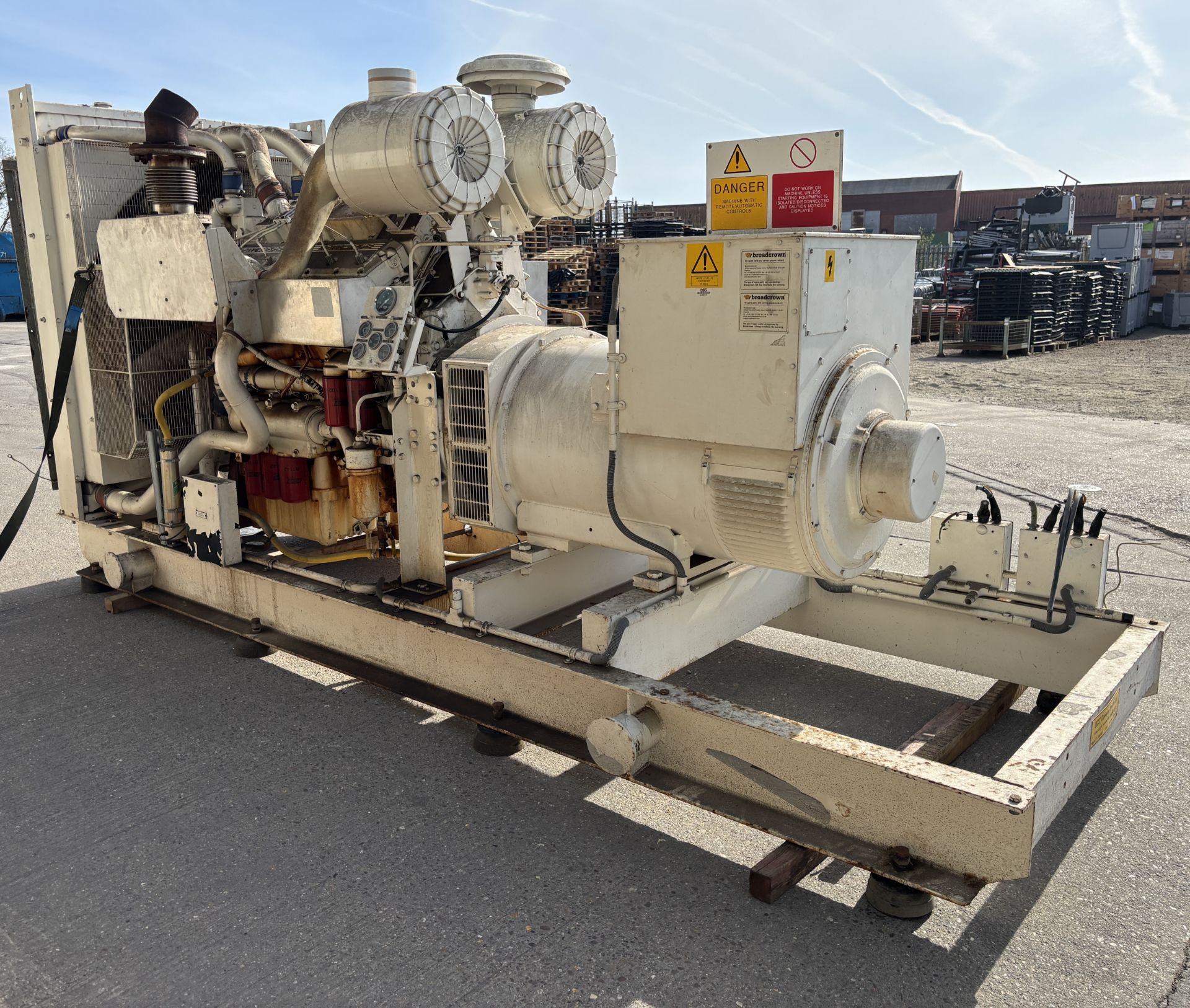 Perkins 3012-Tag2 Series V12 twin turbo 625kVA Dawson Keith generator - full details in the desc. - Image 3 of 21
