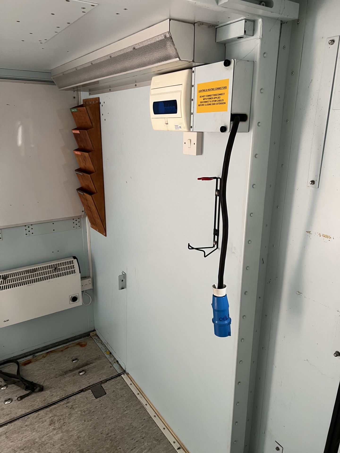 Giat Industries 20ft mobile accommodation unit - full details in the description - Image 12 of 23
