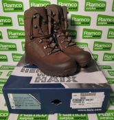 Haix male high liability desert combat boots - Size 6W