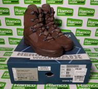 Haix male high liability desert combat boots - Size 6W