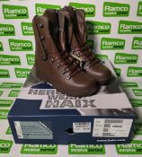 Haix male cold wet weather boots - Size 5M