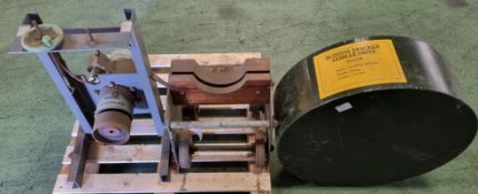 Chieftain turret drive motor with 50 tonne vehicle drive