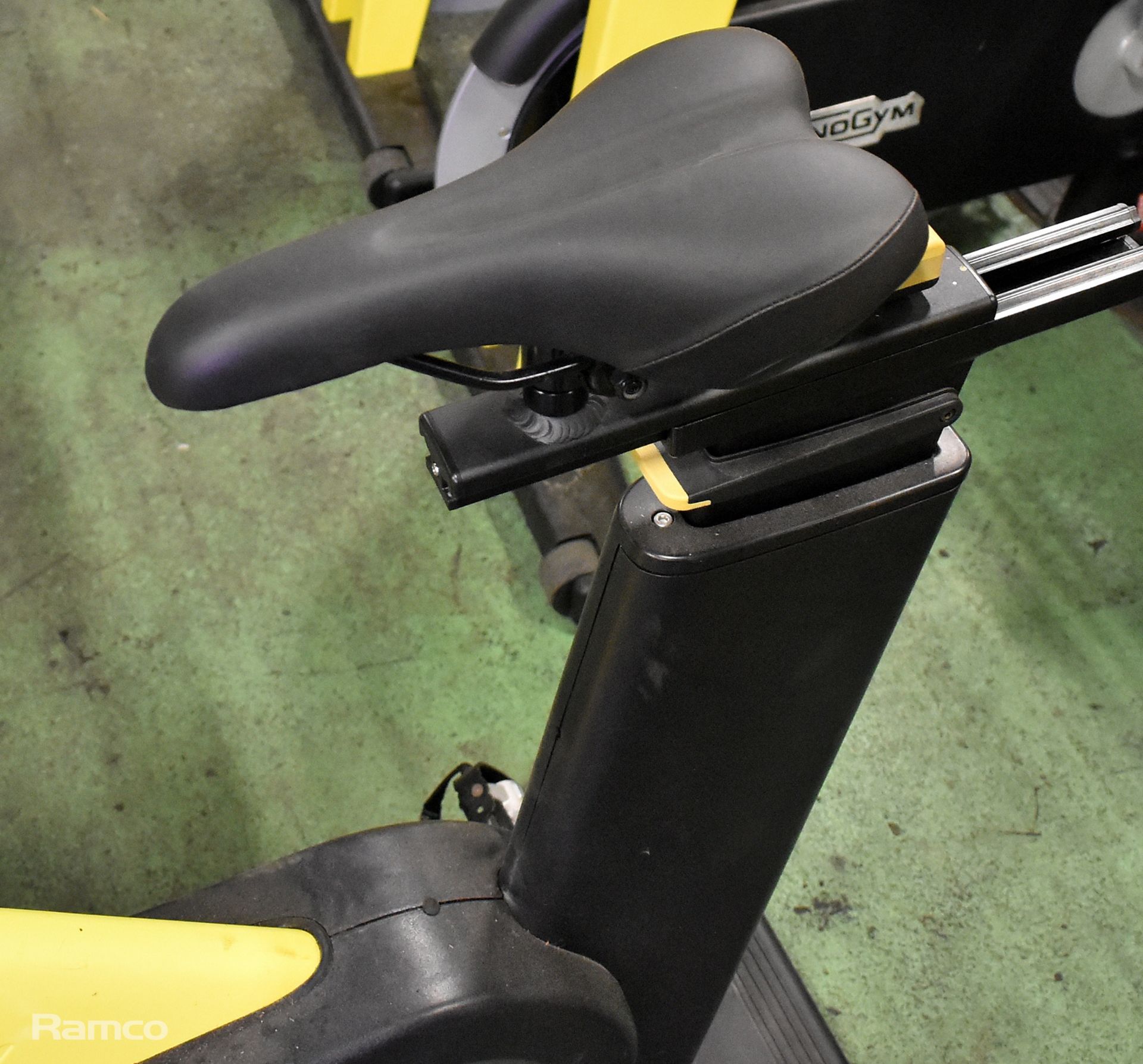 TechnoGym spin exercise bike - W 590 x D 1200 x H 1060mm - Image 4 of 7