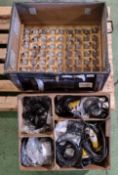Field 16 AMP lighting set cables & light bulbs in a wooden carry case - L 740 x W 860 x H 410mm