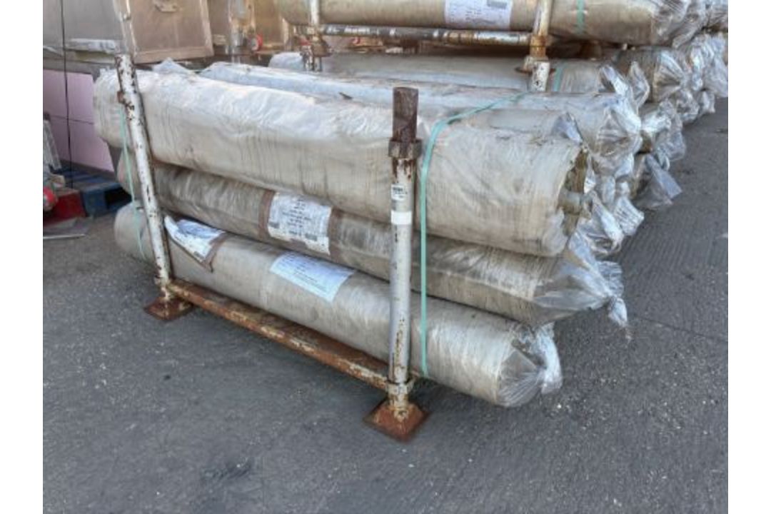 90x rolls of fibre reinforced tarpaulin - 4m wide x 50m long - Image 1 of 4