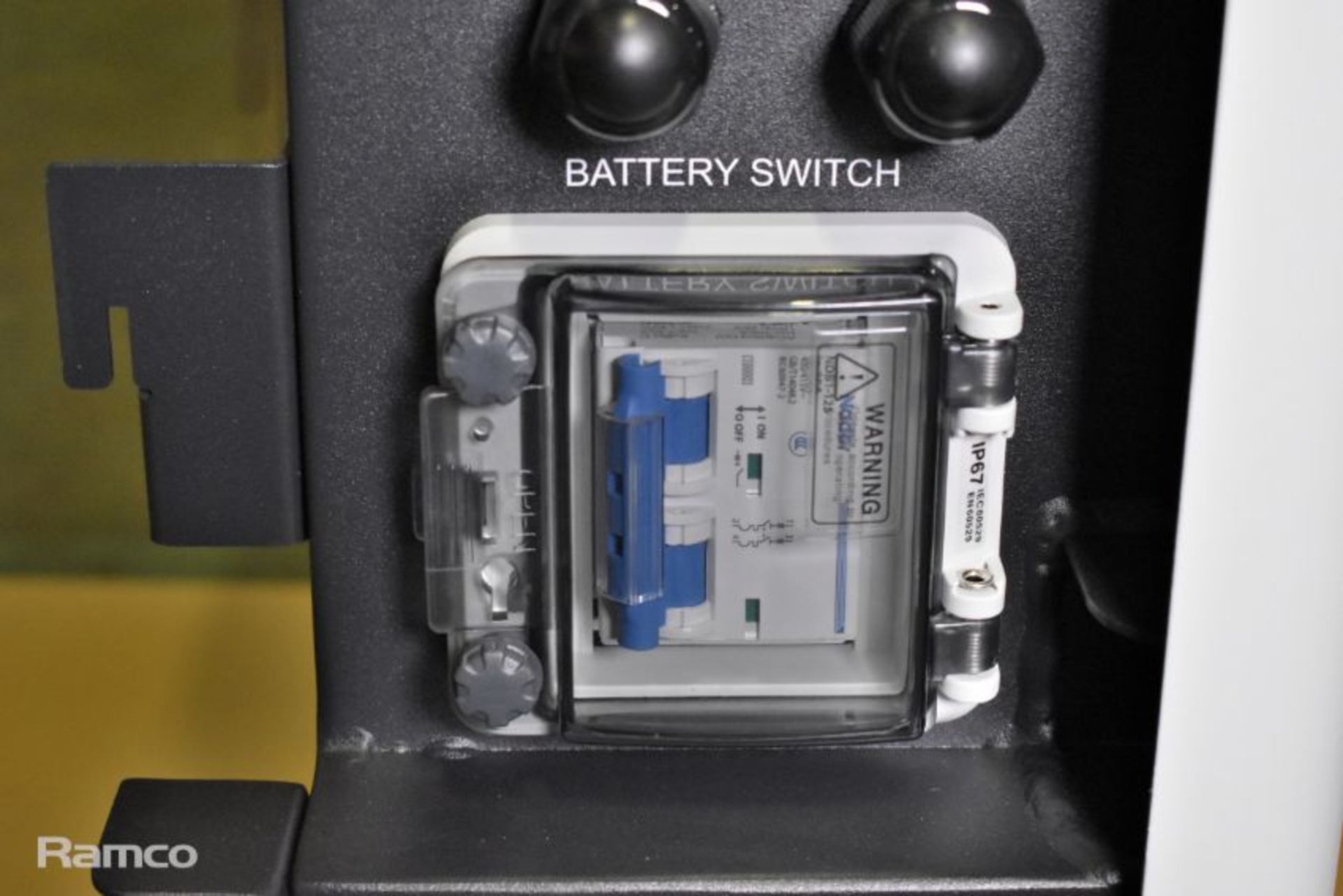 Alpha ESS Storion-SMILE-B3 residential all-in-one battery energy storage system - Image 6 of 11