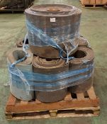 10x reels of conveyor belting - mixed lengths - approx thickness: 5mm