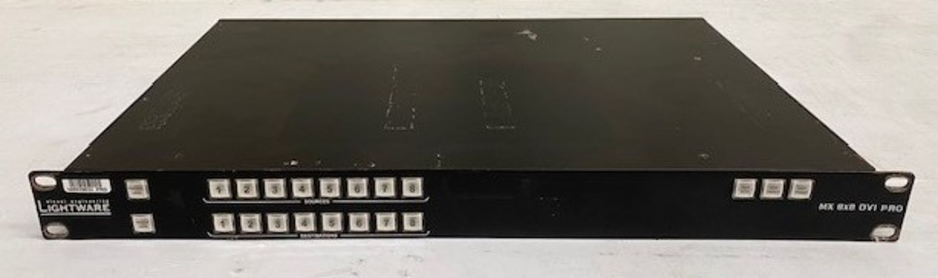1x Matrix 8x8 DVI, MX8x8 DVI-PRO, lightware (19"/1RU).