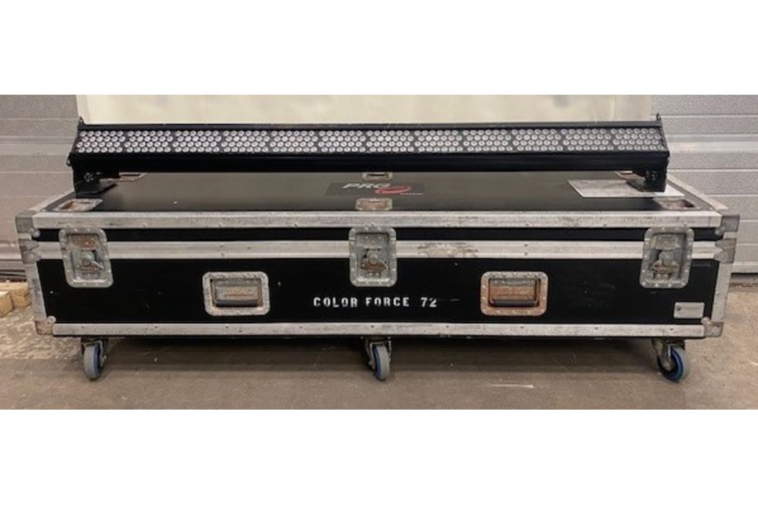 3x Chroma-Q Color Force 72 MKI - 2 units in case and 1 unit loose. Total weight 133.5kg - Image 3 of 3