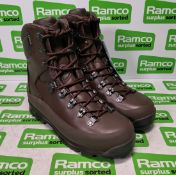 Iturri brown combat boots size 6M