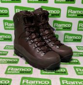 Iturri brown combat boots size 6M