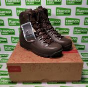 Iturri brown combat boots size 10M - Male