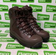 Iturri brown combat boots size 6M