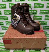 Iturri brown combat boots size 8M - Male