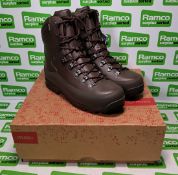 Iturri brown combat boots size 10L - Male