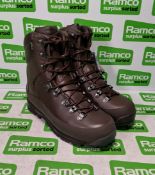 Iturri brown combat boots size 6M