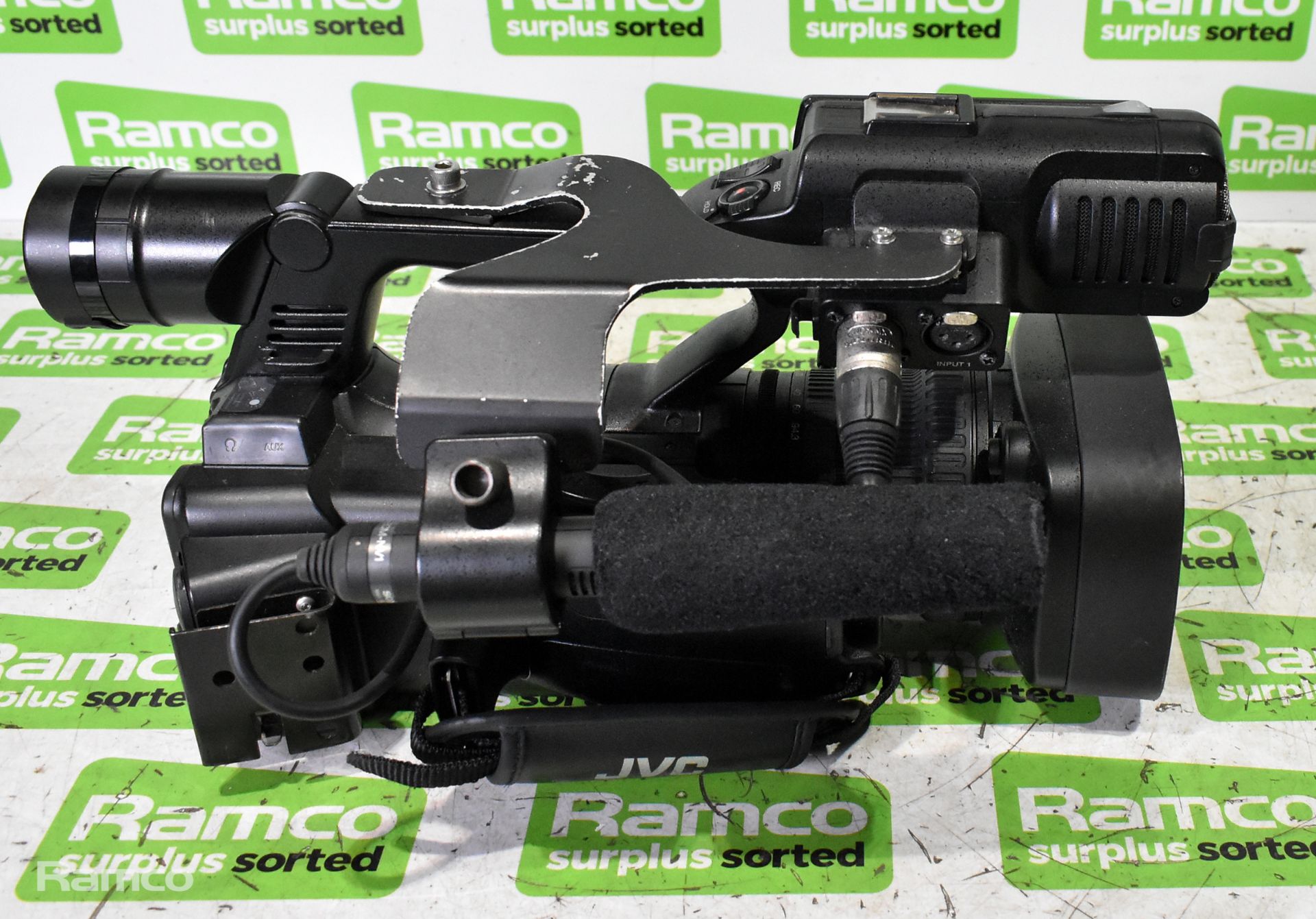 Various camcorders - mixed brands - full details in description - Image 18 of 30