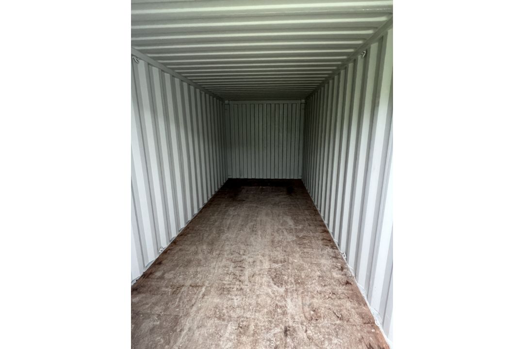 Shipping and storage container - L 20ft x W 8ft x H 8.5ft - Image 6 of 11