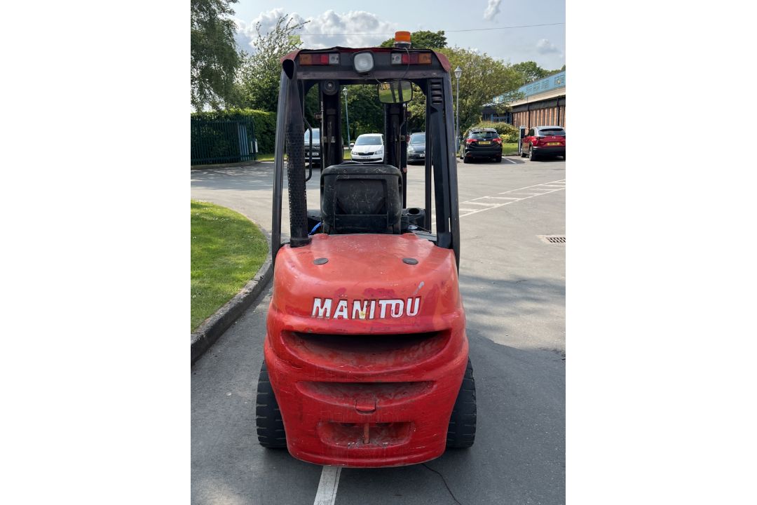 2014 Manitou MI 30 D diesel forklift truck - 3569 hours - full details in description - Image 3 of 34