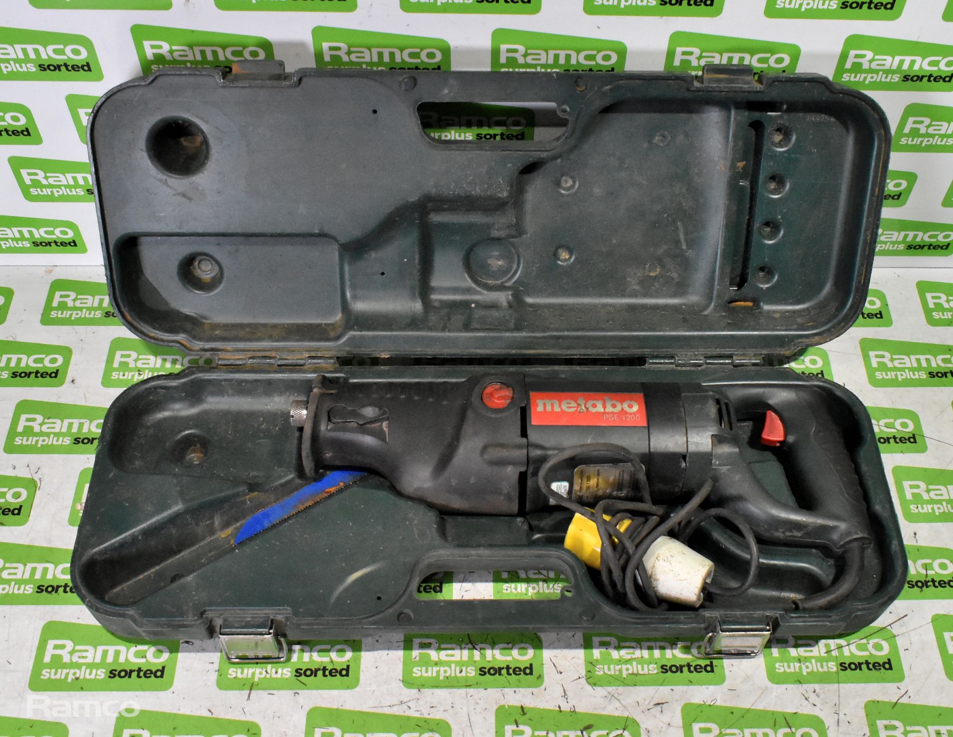 Metabo PSE 1200 110V electric reciprocating saw/sabre saw with case
