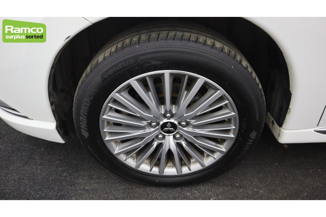 2020 Mitsubishi Outlander PHEV CVT Dynamic - Petrol/Electric Hybrid - 2.5L - 56837 miles - see desc. - Image 47 of 54