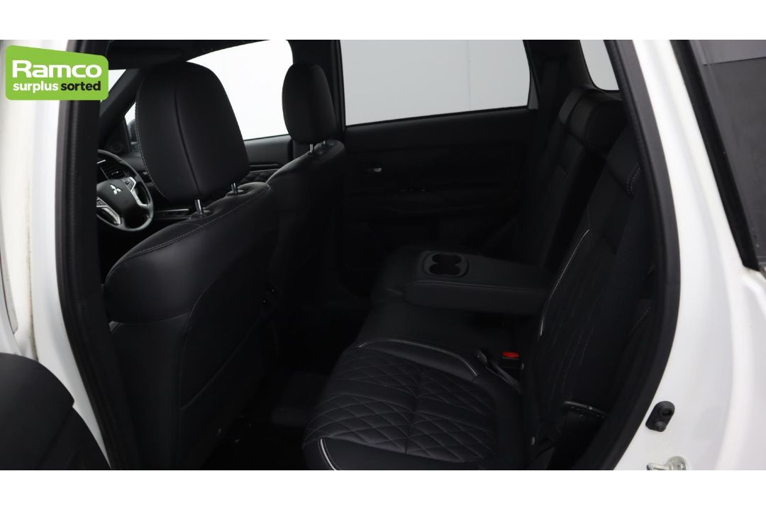 2020 Mitsubishi Outlander PHEV CVT Dynamic - Petrol/Electric Hybrid - 2.5L - 56837 miles - see desc. - Image 36 of 54