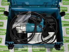 Makita JN3201 electric nibbler in storage case - 240V