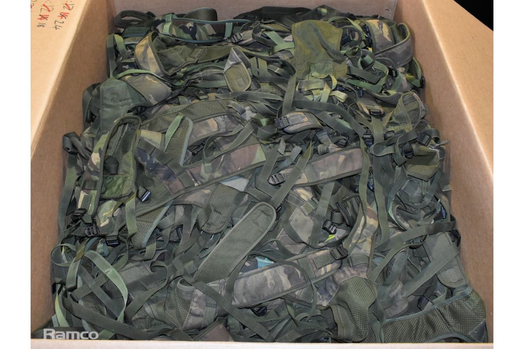 British Army DPM yoke - Mixed grade - 124kg - Image 7 of 7