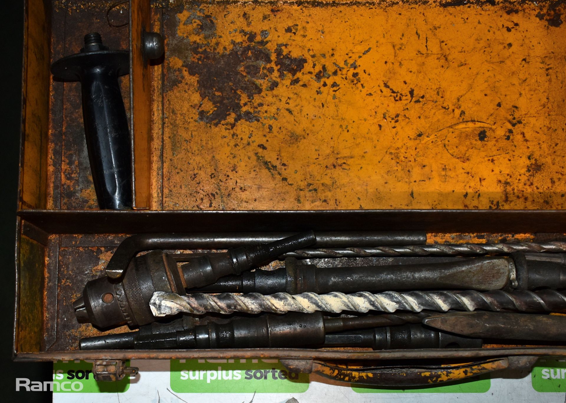 Unknown 230V breaker/hammer drill with accessories and case - Image 6 of 8
