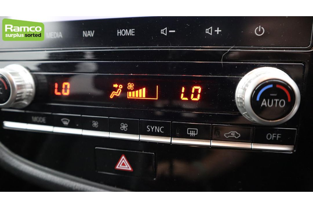 2020 Mitsubishi Outlander PHEV CVT Dynamic - Petrol/Electric Hybrid - 2.5L - 56837 miles - see desc. - Image 16 of 54