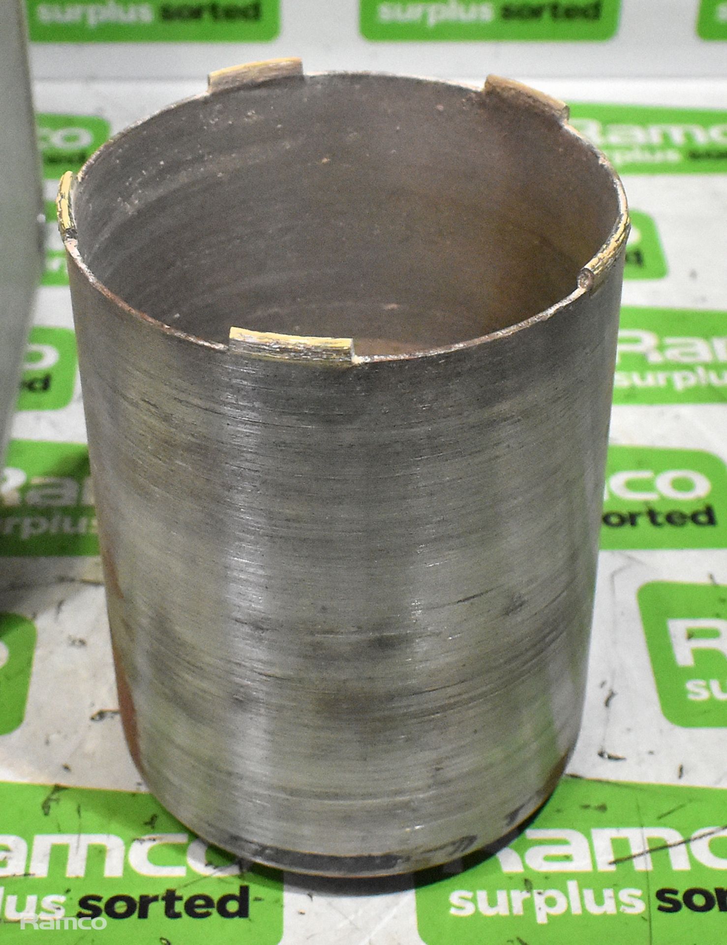 Bosch Diamond core bit 48mm, 50mm, 126mm with aluminium case - W 320 x D 230 x H 200mm - Image 2 of 6